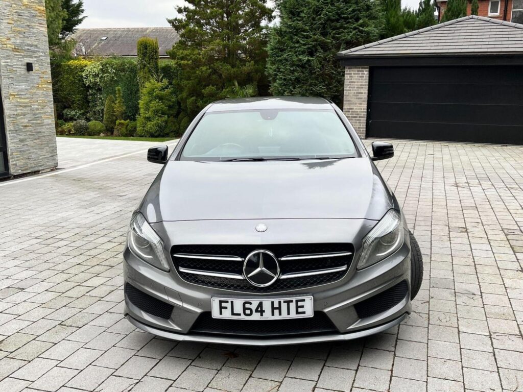 MERCEDES-BENZ A-CLASS A220 CDI AMG (2014/64)