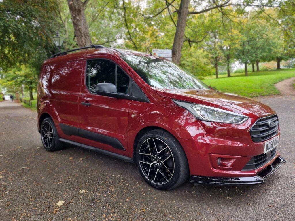 FORD TRANSIT CONNECT 1.5 200 ECOBLUE TREND (2019/68)