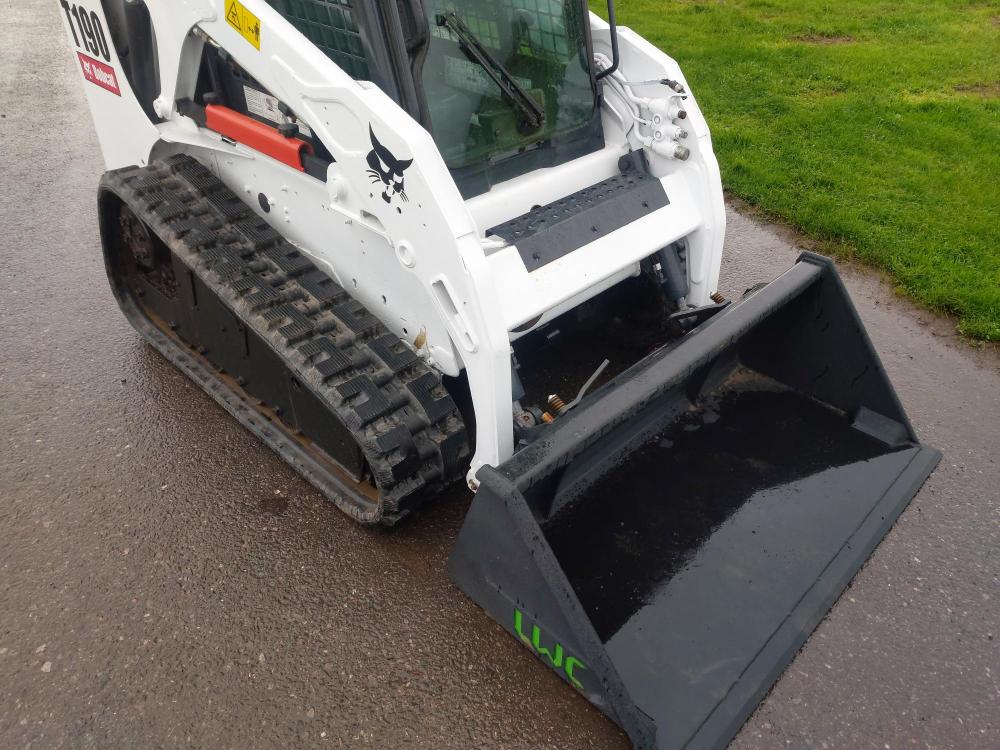 BOBCAT T190 TRACKED LOADER (2008)
