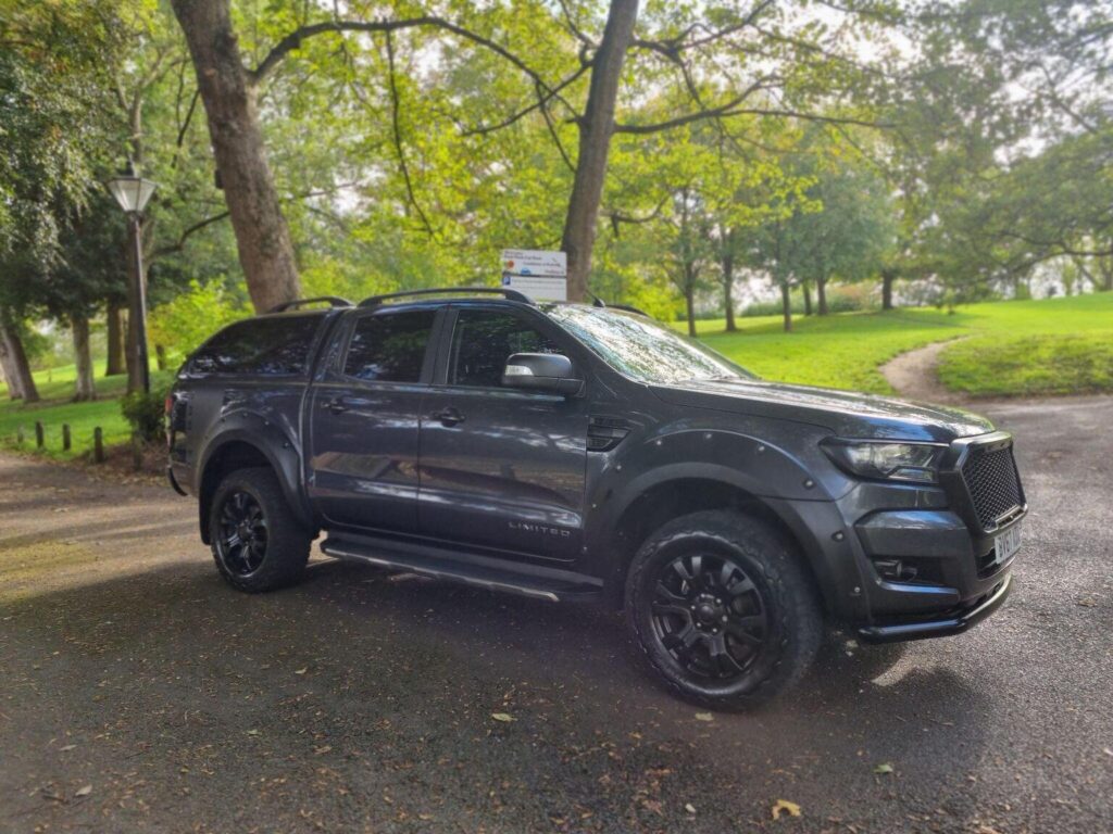 FORD RANGER 2.2 TDCI LIMITED SUPER CAB 4WD (2017/67)