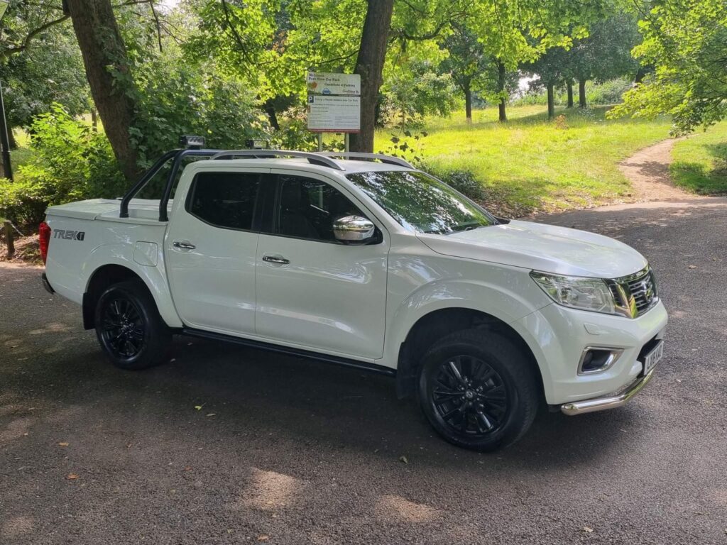 NISSAN NAVARA 2.3 DCI TREK 4WD (2018/18)