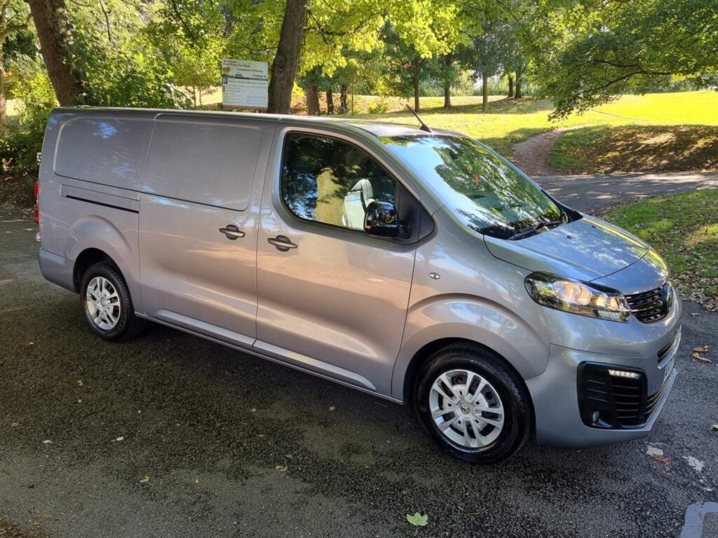 VAUXHALL VIVARO 1.5 TURBO D 2900 SPORTIVE (2021/71)