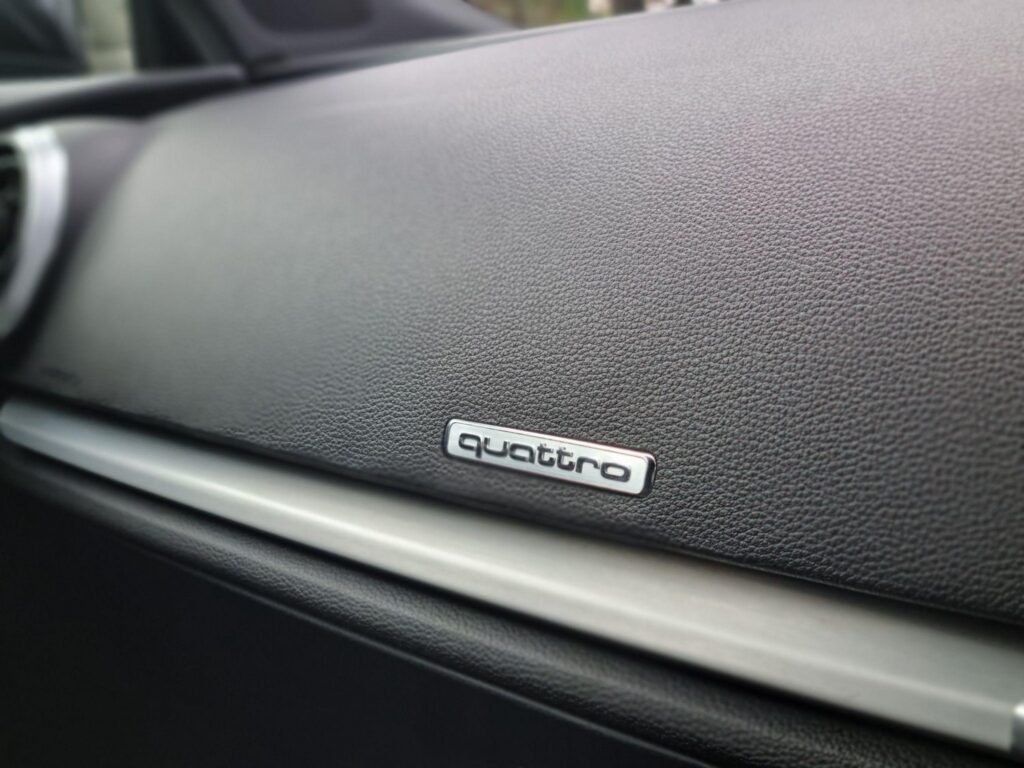 AUDI A3 2.0 TDI BLACK EDITION SPORTBACK QUATTRO (2017/17)